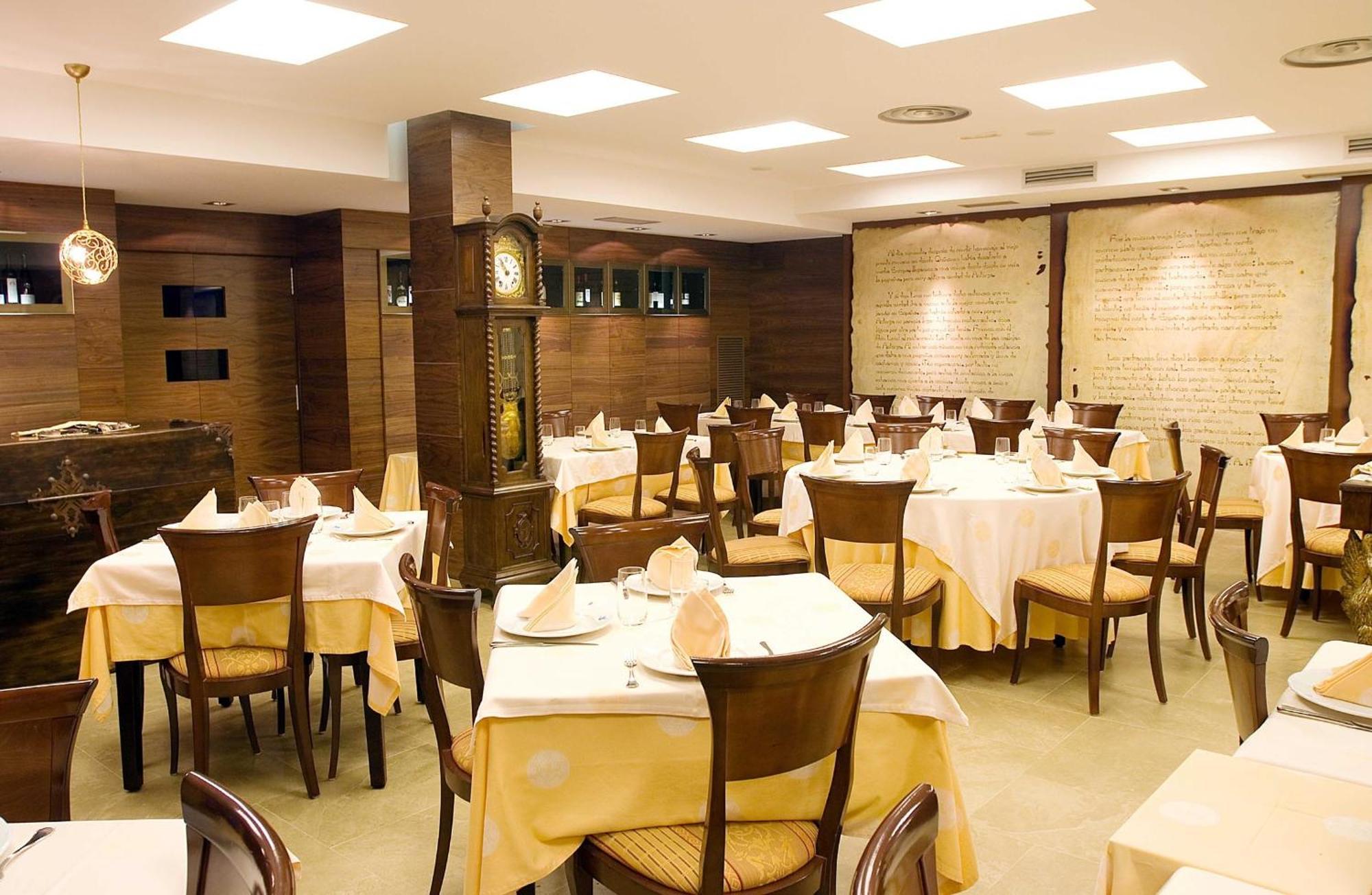 Hotel Restaurante La Peseta Astorga Exteriér fotografie